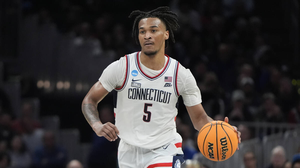 UConn guard Stephon Castle (5) during a Sweet 16 college basketball game in the men's NCAA Tour ...