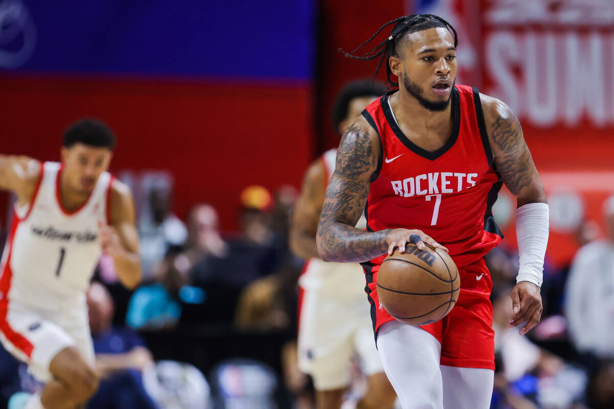 Houston Rockets forward Cam Whitmore (7) dribbles the ball during an NBA Summer League game bet ...