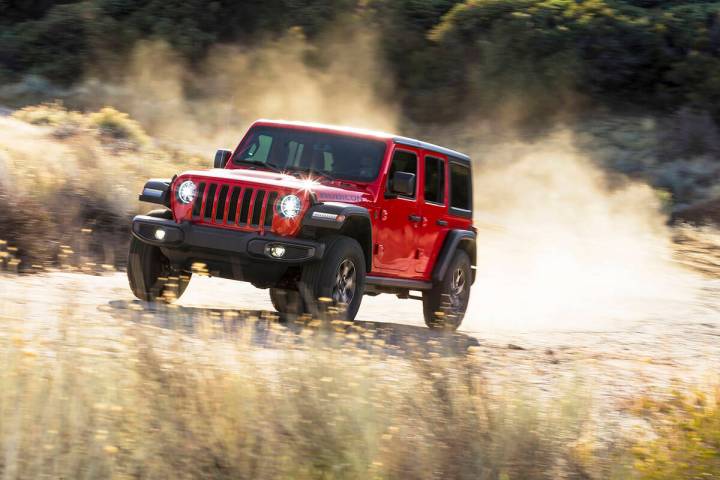 This photo provided by Edmunds shows a 2018 Jeep Wrangler. (Edmunds via AP)