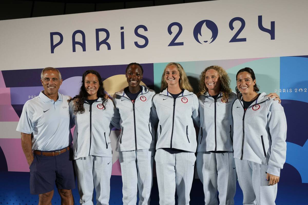 From left, United States' Maggie Steffens, Ashleigh Johnson, Madeline Musselman, Rachel Fatal a ...