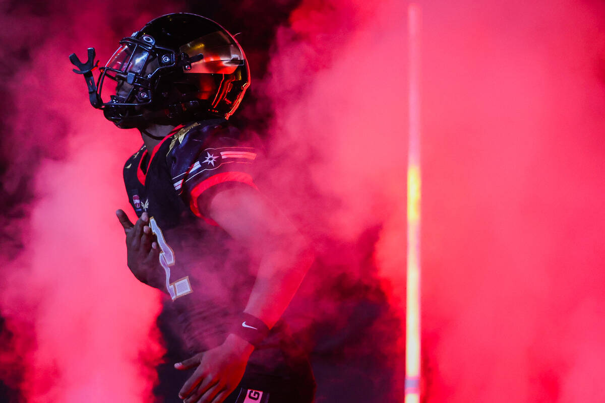 Knight Hawks defensive back James Cesar runs onto the field during a playoff game between the K ...