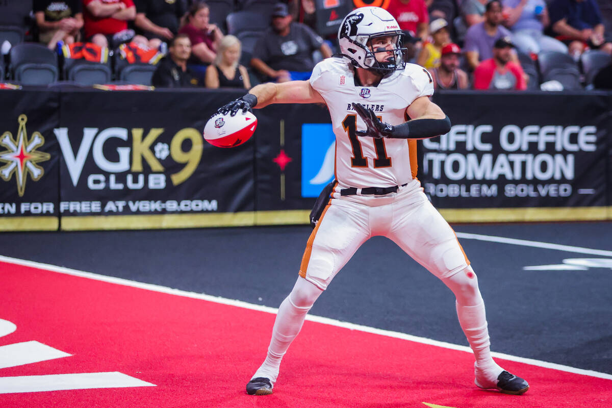 Arizona Rattlers quarterback Dalton Sneed (11) throws the ball during a playoff game between th ...