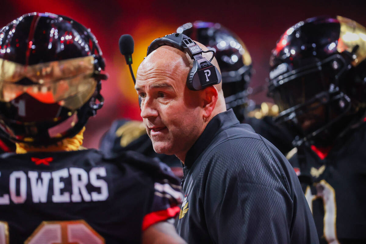 Knight Hawks head coach Mike Davis during a playoff game between the Knight Hawks and Arizona R ...