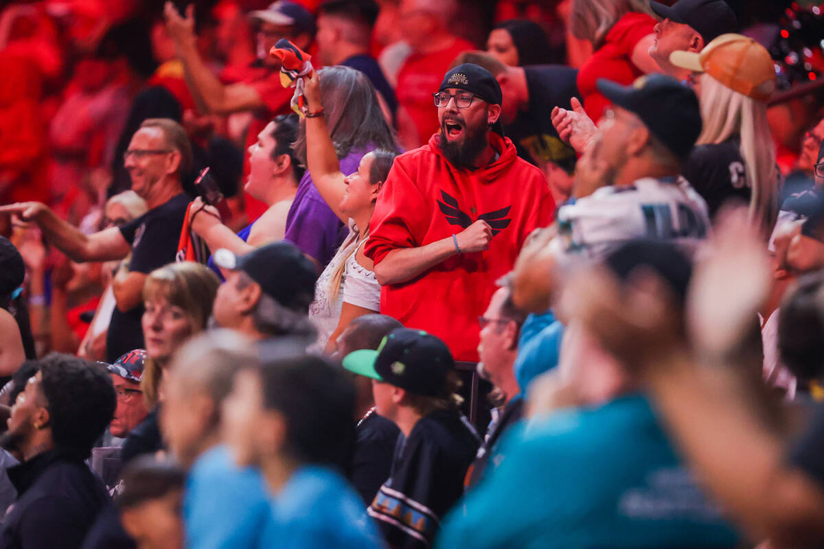 Fans cheer during a playoff game between the Knight Hawks and Arizona Rattlers at Lee’s ...