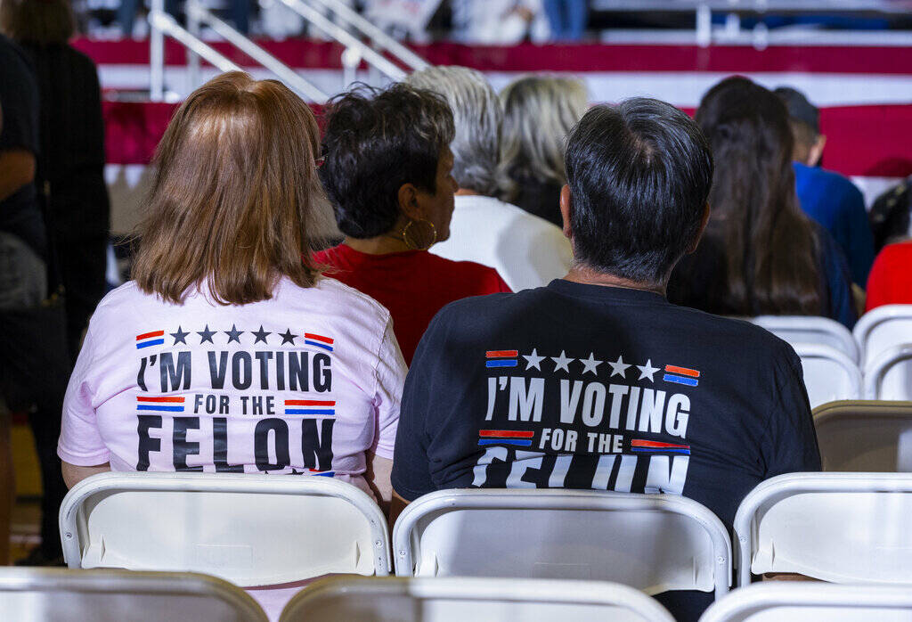 Supporters silently give their thoughts in the gym before Ohio Senator JD Vance delivers remark ...