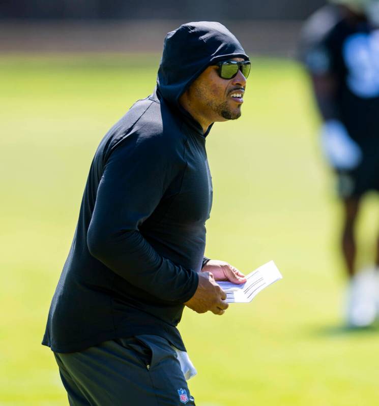 Raiders head coach Antonio Pierce watches his players on drills during the third day of Raiders ...