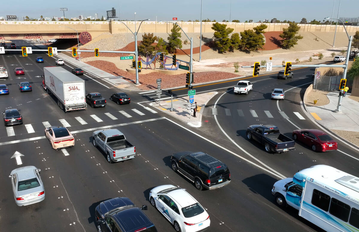 Motorists navigate on Charleston Boulevard near U.S. 95, on Wednesday, Aug. 7, 2024, in Las Veg ...