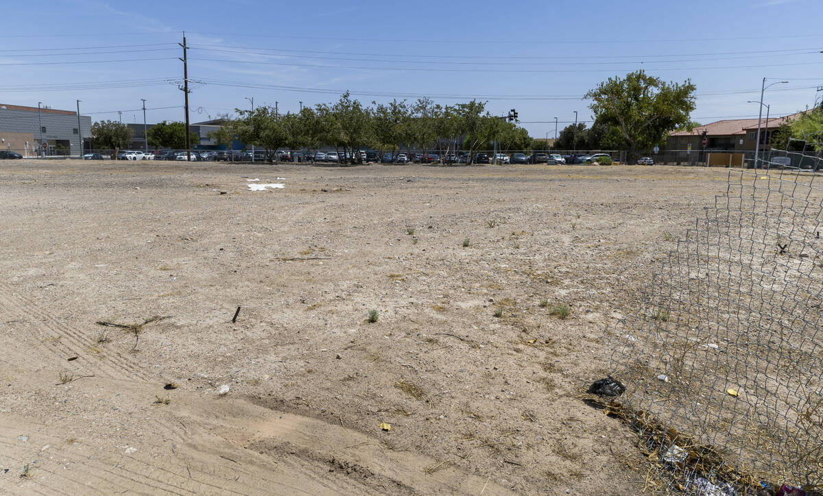 Vacant property along Sunrise Avenue up for possible action before the Las Vegas City Council o ...