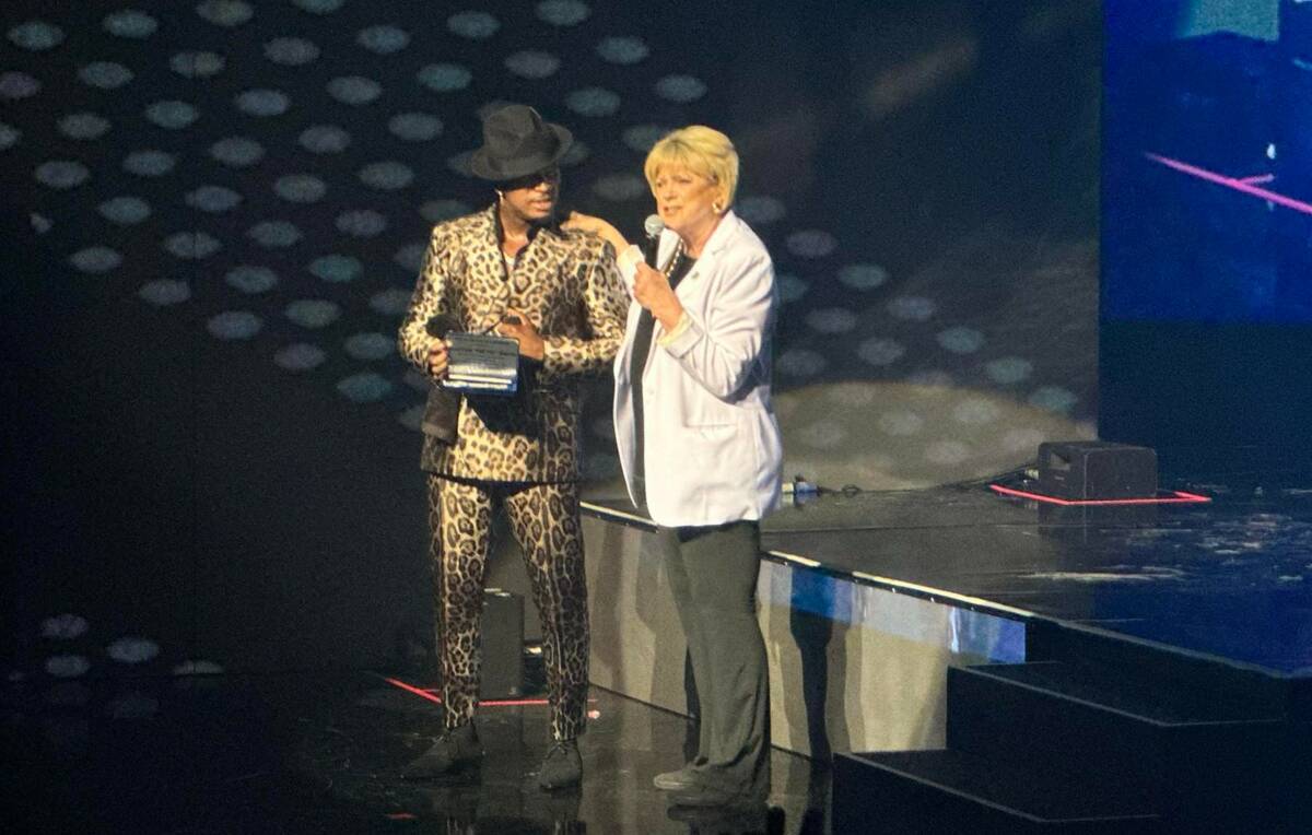 Las Vegas Mayor Carolyn Goodman awards Ne-Yo with a "Key to the City" and a proclamation on Aug ...