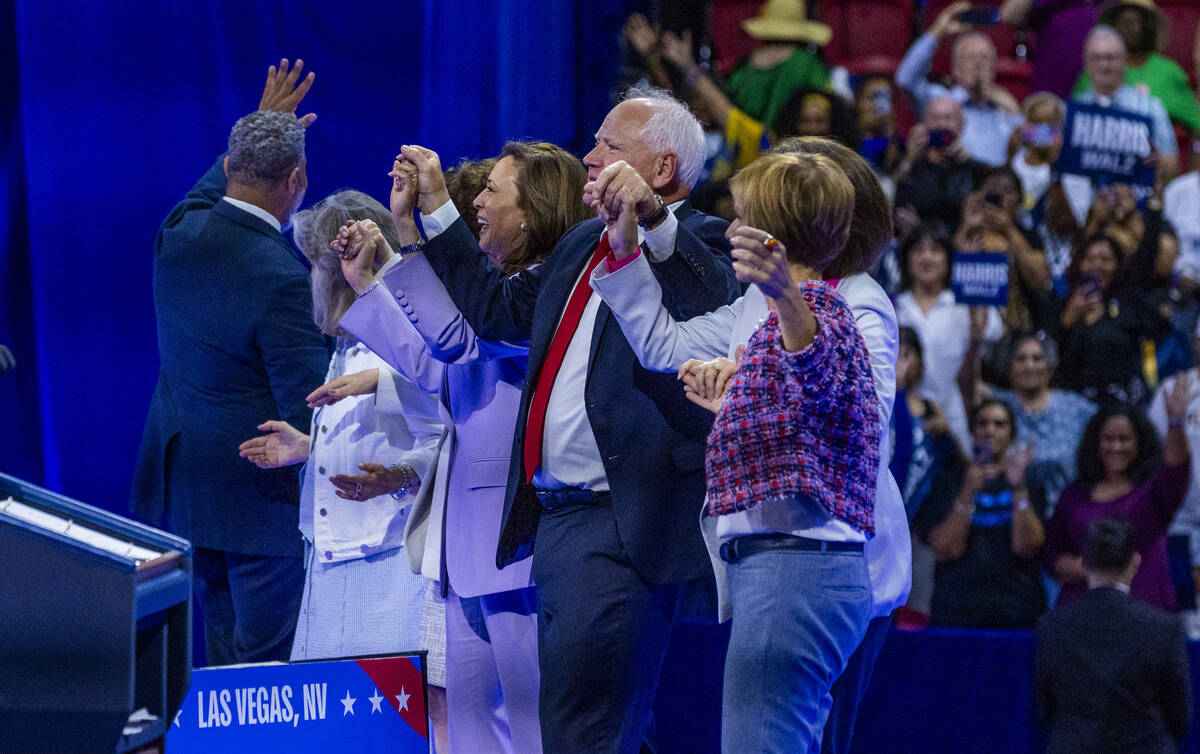 The entire delegation say goodbye to their supporters as Vice President Kamala Harris and her r ...