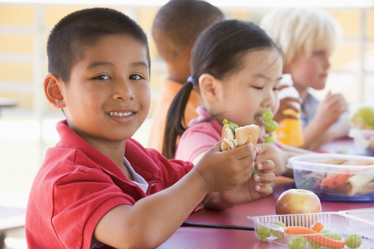 Be sure to include a variety of foods to keep your child interested in their meal. (Getty Images)