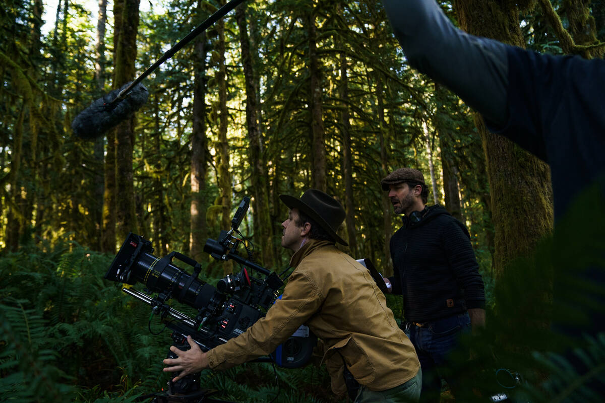 Actor-turned-cinematographer Giovanni Ribisi, foreground, and writer-director JT Mollner lnie u ...