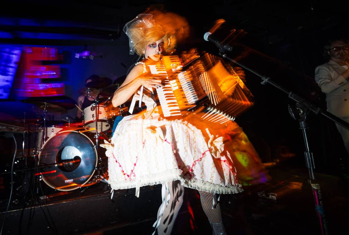 Anais Thomassian of Fish Circus performs at The Dive Bar on Saturday, Aug. 17, 2024, in Las Veg ...