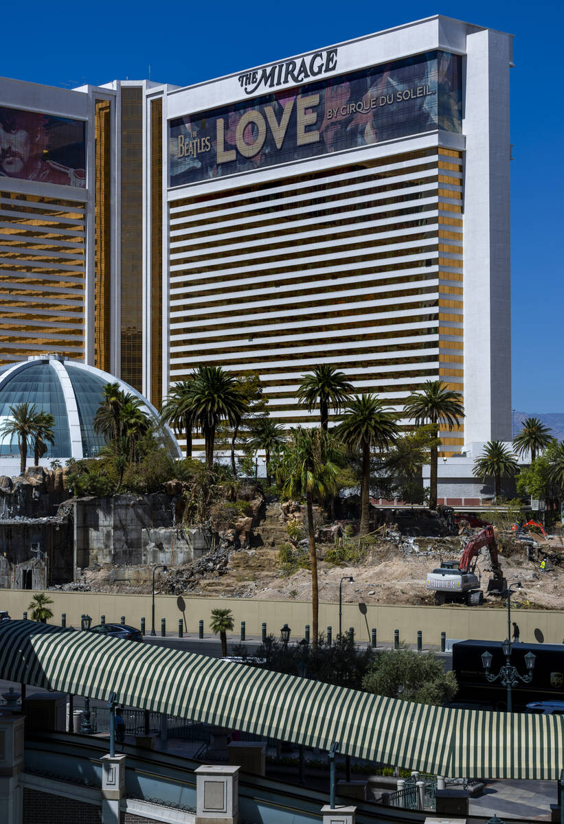 The volcano area is deconstructed as demolition continues at the Mirage on Thursday, Aug. 22, 2 ...