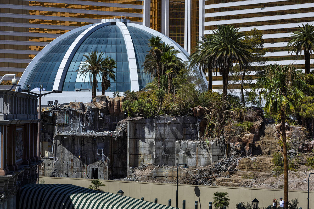 The volcano area is deconstructed as demolition continues at the Mirage on Thursday, Aug. 22, 2 ...