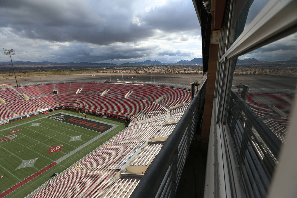 UNLV is considering selling the 69-acre Sam Boyd Stadium site to Clark County for $5 million. ( ...