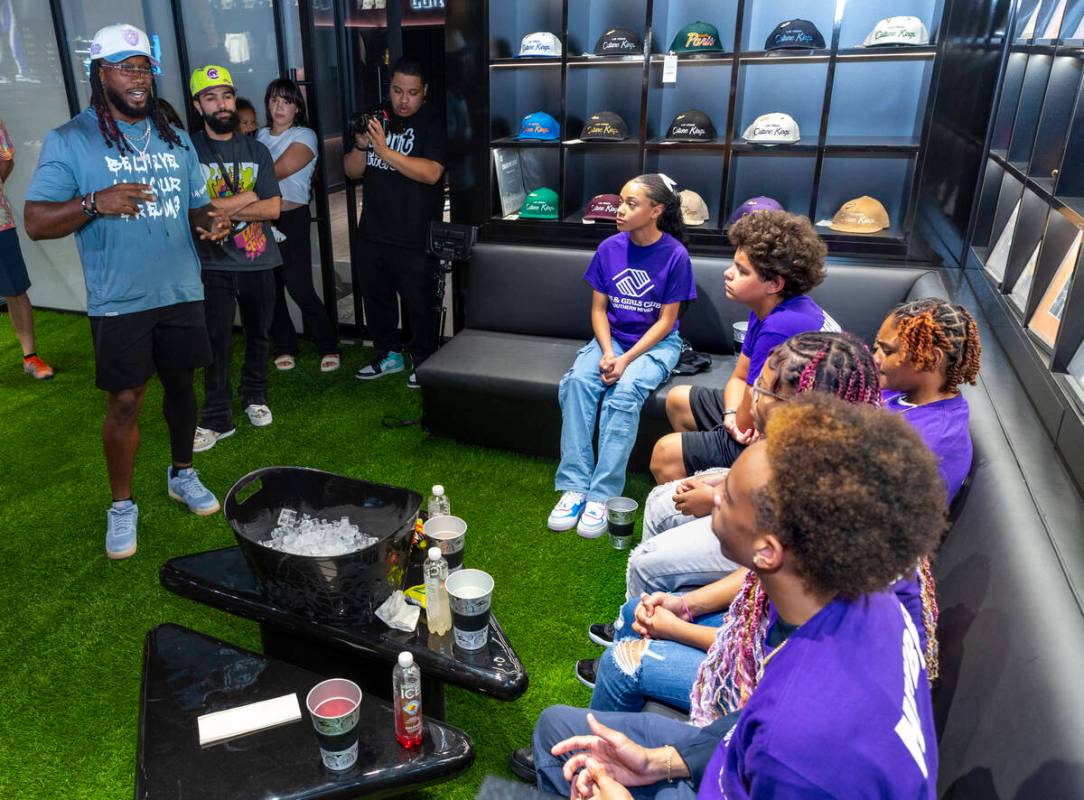 Raiders running back Alexander Mattison talks with teens from the Boys & Girls Clubs of Sou ...