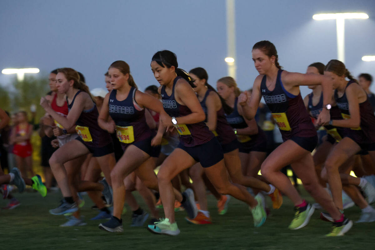 The “South of Sahara” girls section begins their race, including Coronado’ ...