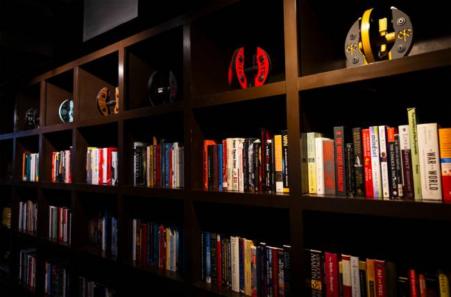 A library of books available to members is seen at the exclusive Kilo Club. (Chase Stevens/Las ...