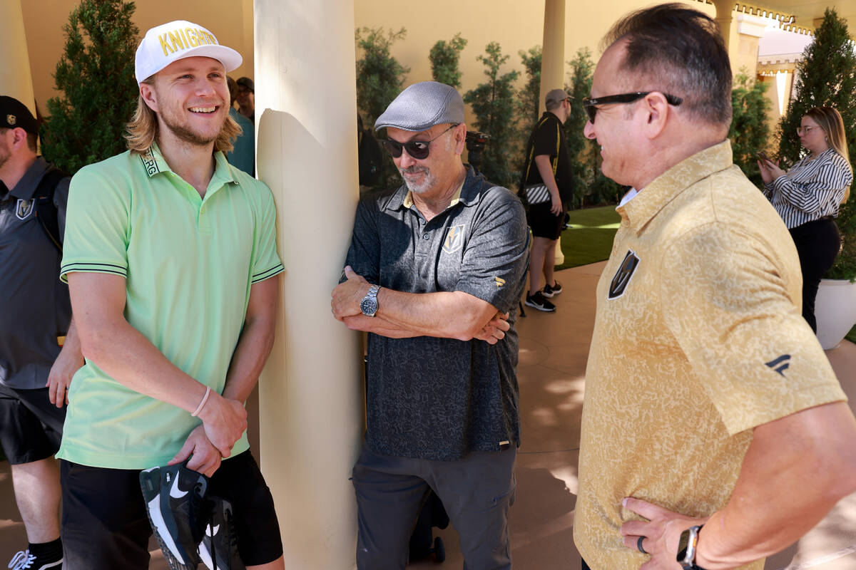 Vegas Golden Knights center William Karlsson, left, mingles with retired Las Vegas police offic ...