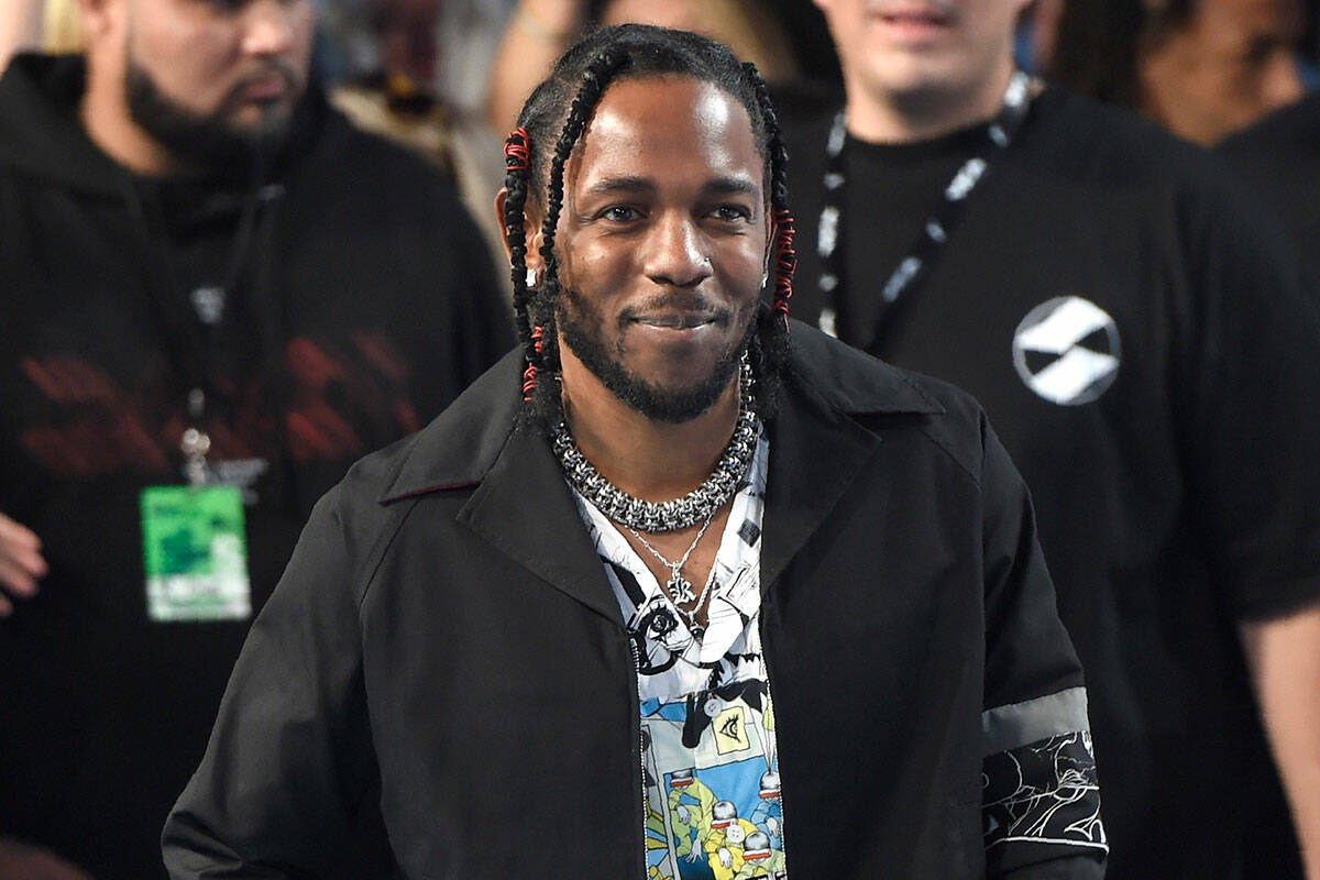 Kendrick Lamar arrives at the MTV Video Music Awards, on Aug. 27, 2017, in Inglewood, Calif. (C ...