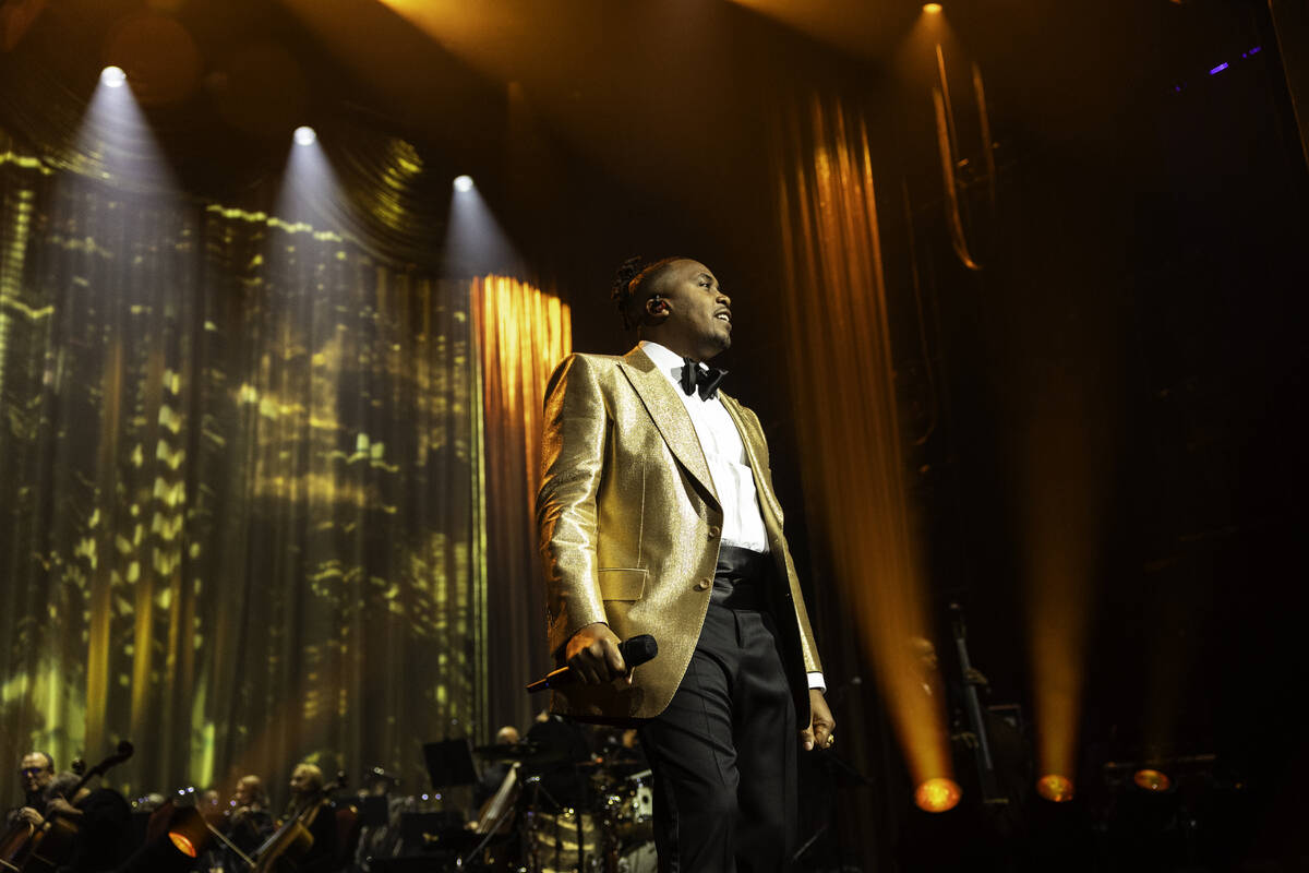 Rap icon Nas performs with the Las Vegas Philharmonic at Encore Theater on Thursday, Aug. 29, 2 ...