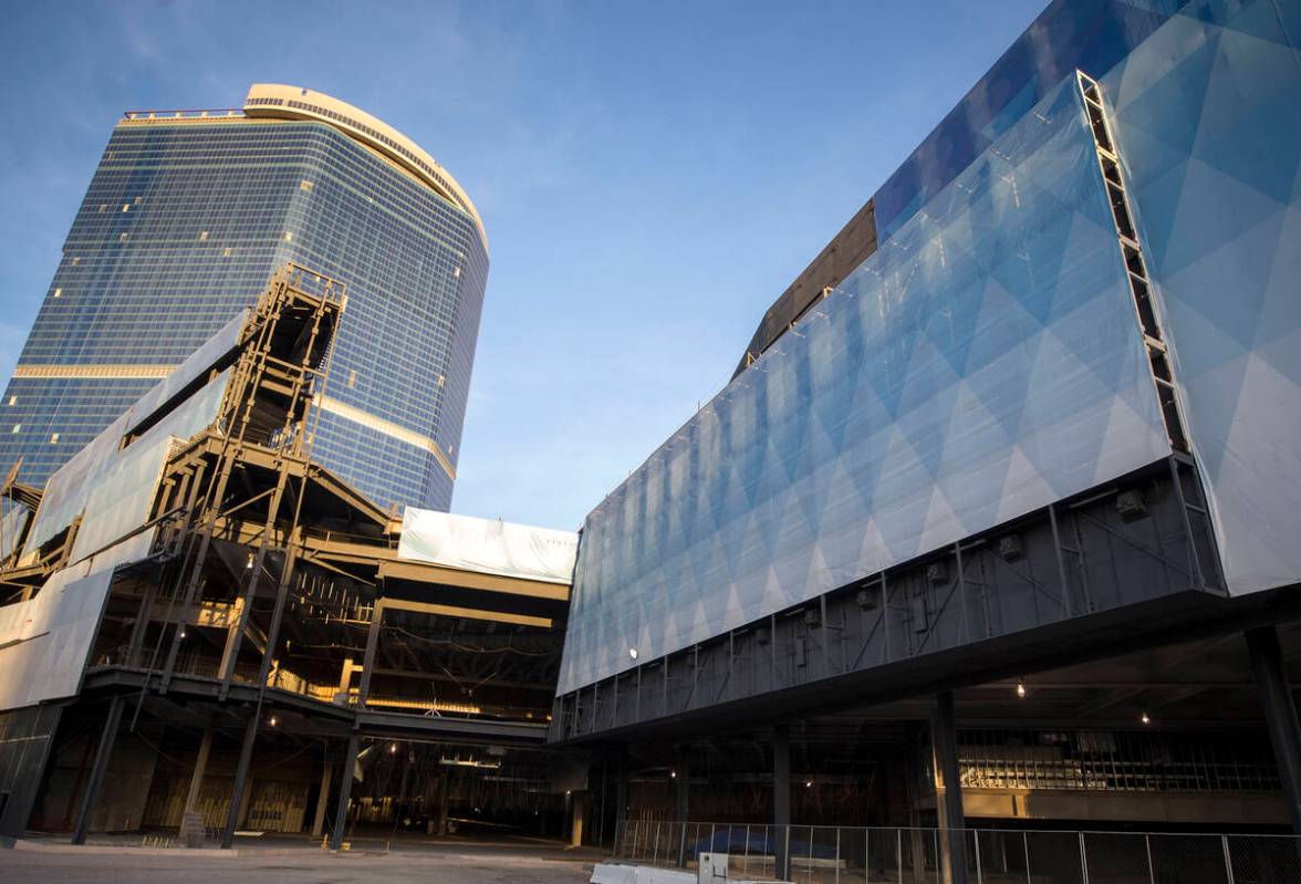 The unfinished Fontainebleau project on the Las Vegas Strip, Wednesday, Dec. 13, 2017. (Las Veg ...