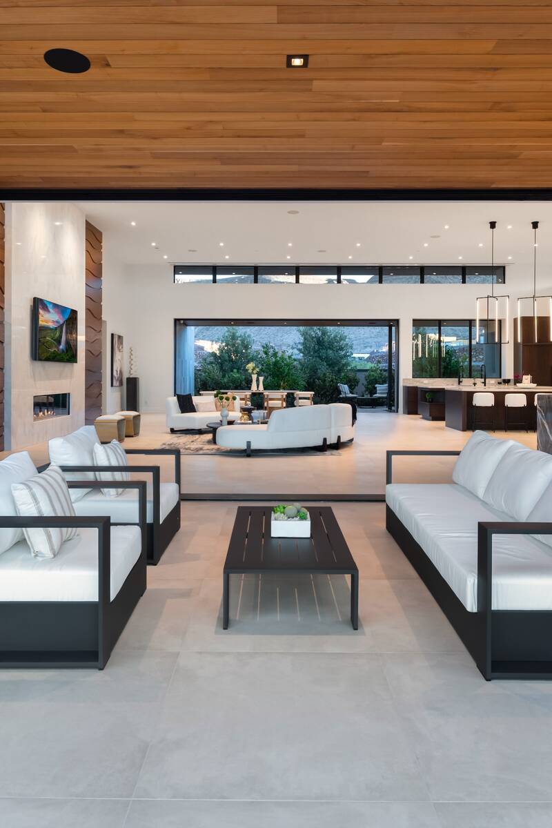 The living area. (Luxury Homes of Las Vegas)