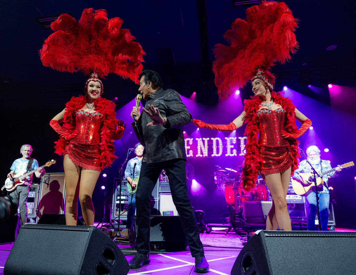 Wayne Newton performs with The String Cheese Incident at the Bender Jamboree music festival at ...