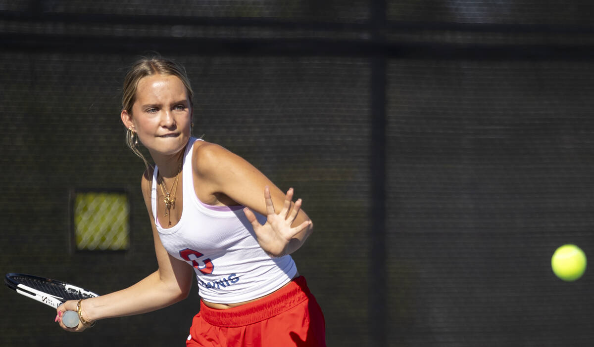 Coronado’s Georgiana “Gigi” Smart competes during the high school tennis m ...