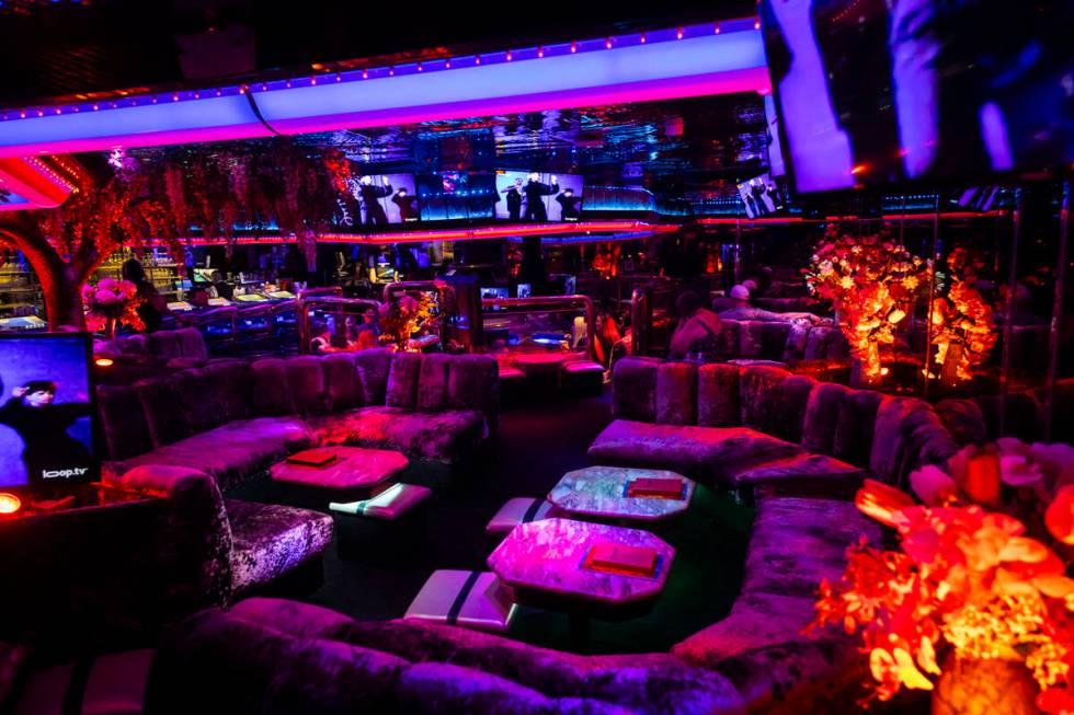 An interior view of the Fireside Lounge at the Peppermill on Tuesday, Sept. 24, 2024, in Las Ve ...