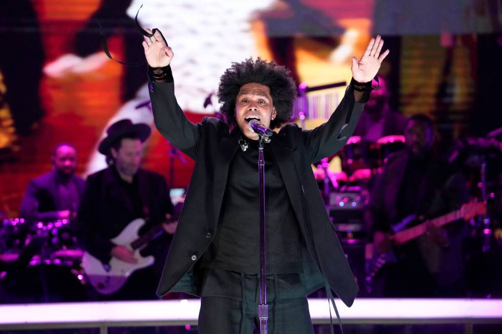 Maxwell performs at Soul Train Music Awards at the Apollo Theater on Saturday, Nov. 20, 2021, i ...