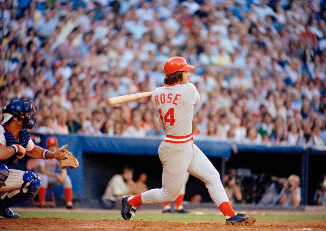 Pete Rose of the Cincinnati Reds in action at the bat against the Atlanta Braves in Atlanta, Au ...