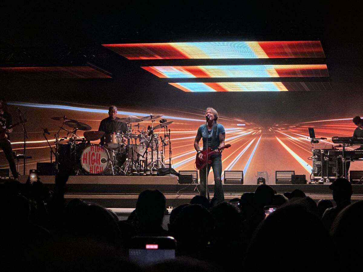 Keith Urban has premiered "High in Vegas" at Fontainebleau's BleauLive Theater. Urban is one of ...