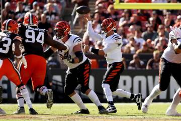 Cincinnati Bengals quarterback Joe Burrow (9) throws the ball during an NFL football game again ...