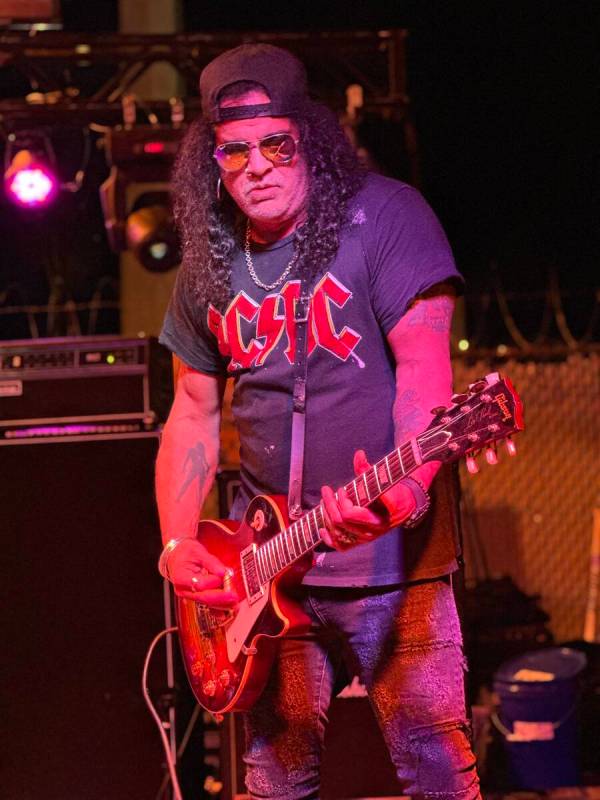 Slash jams at the reopening of Hard Hat Lounge on Industial Road on Friday, Dec. 1, 2023. (John ...