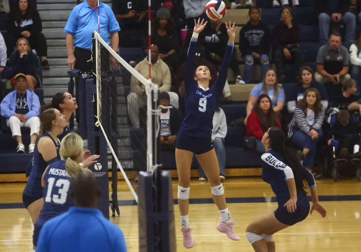 Centennial setter Mae Stoddard (9) sets the ball during a Class 5A Southern Region quarterfinal ...