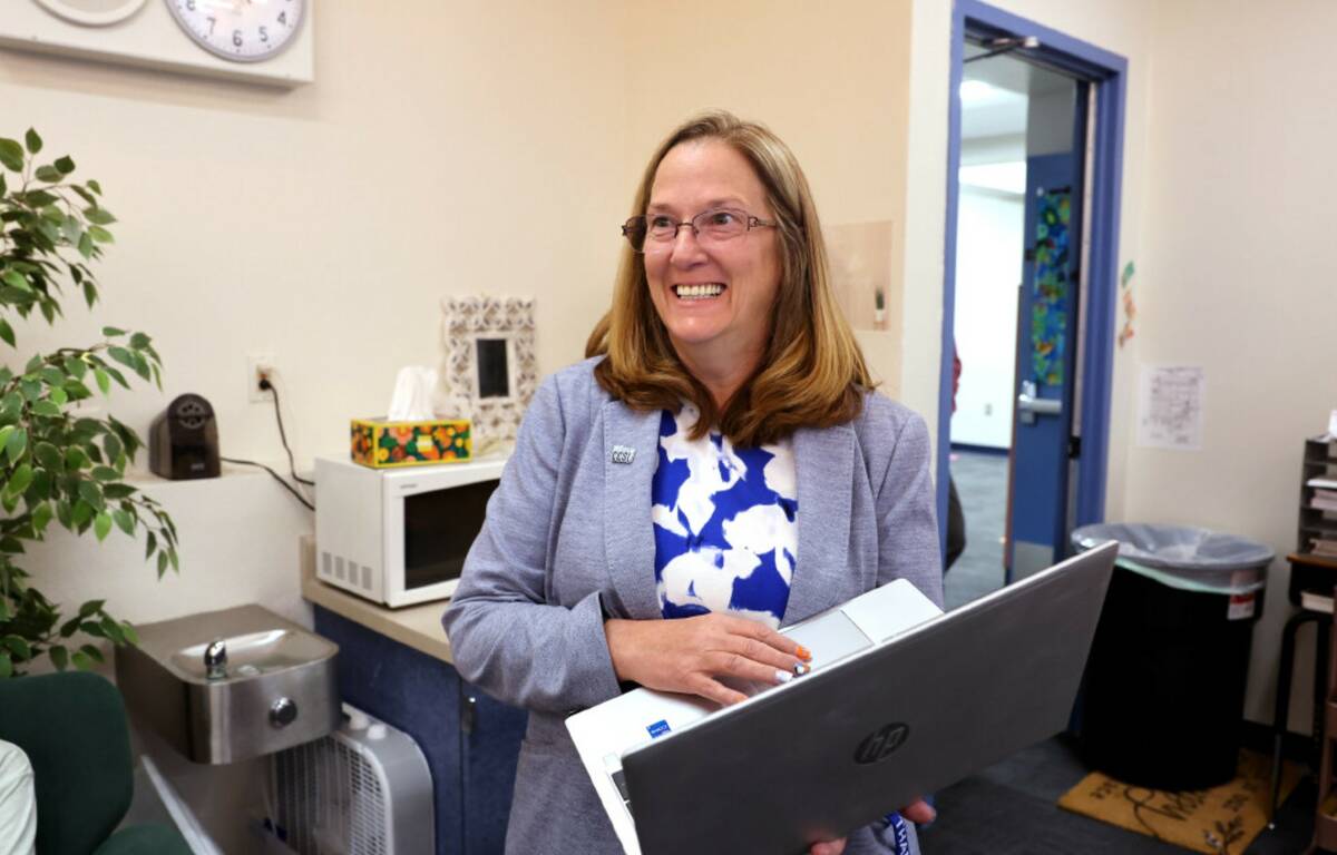 Lee Antonello Elementary School Principal Kathi Rozek stops by the classroom of teacher Nicole ...