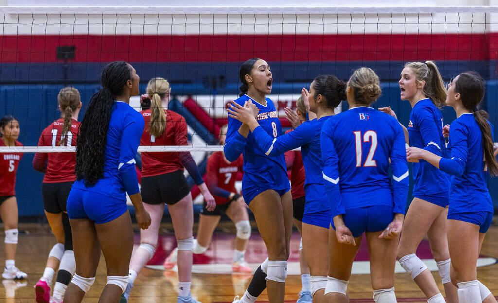 Bishop Gorman's Ayanna Watson (8) celebrates another point against Coronado during the first se ...