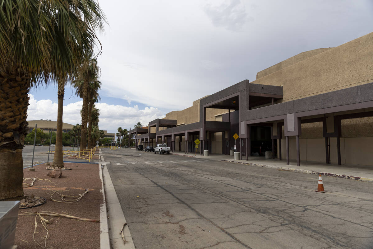 The exterior of the Cashman Center complex in Las Vegas, Monday, Aug. 1, 2022. (Erik Verduzco/L ...