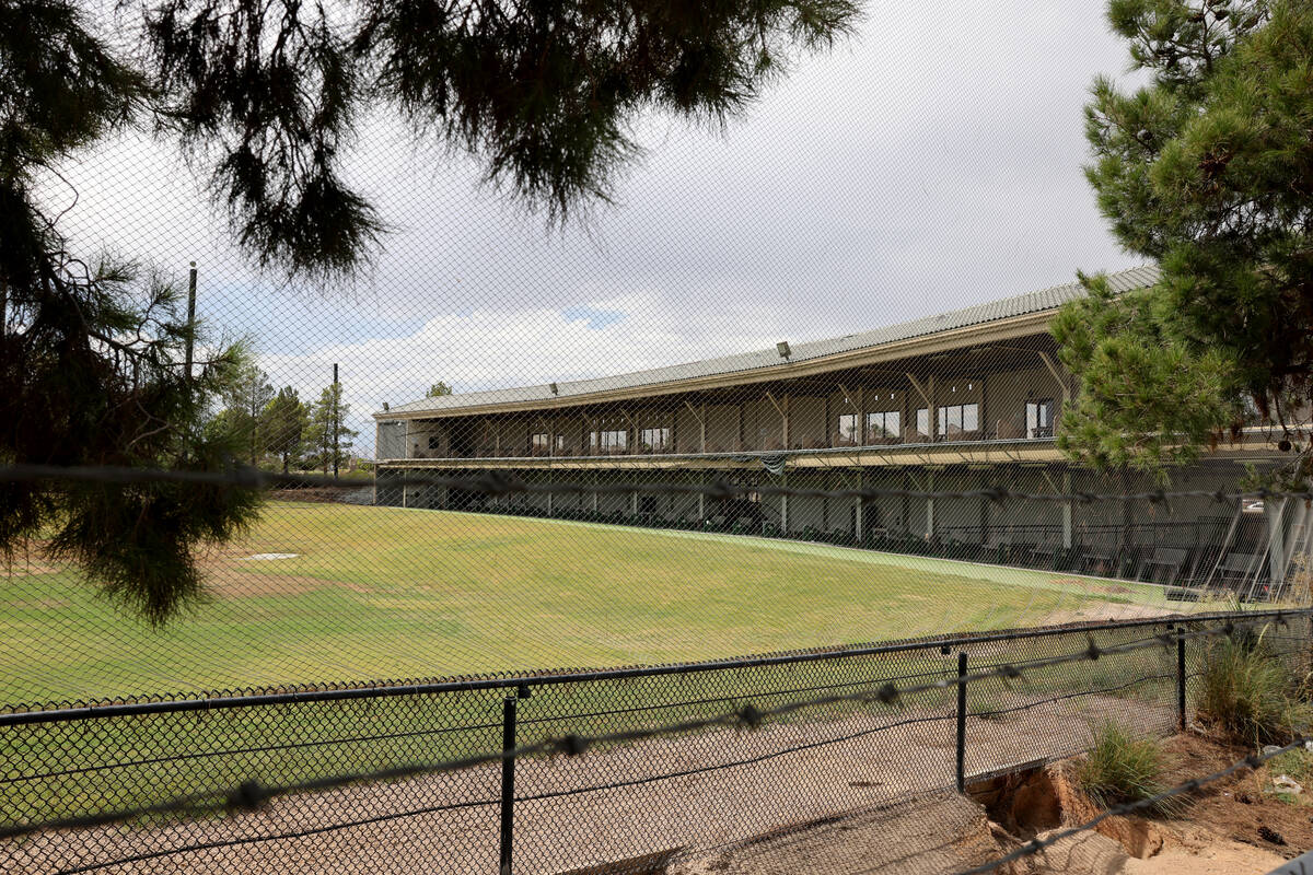 The driving range at Desert Pines Golf Club at Bonanza and Pecos roads in Las Vegas, Thursday, ...