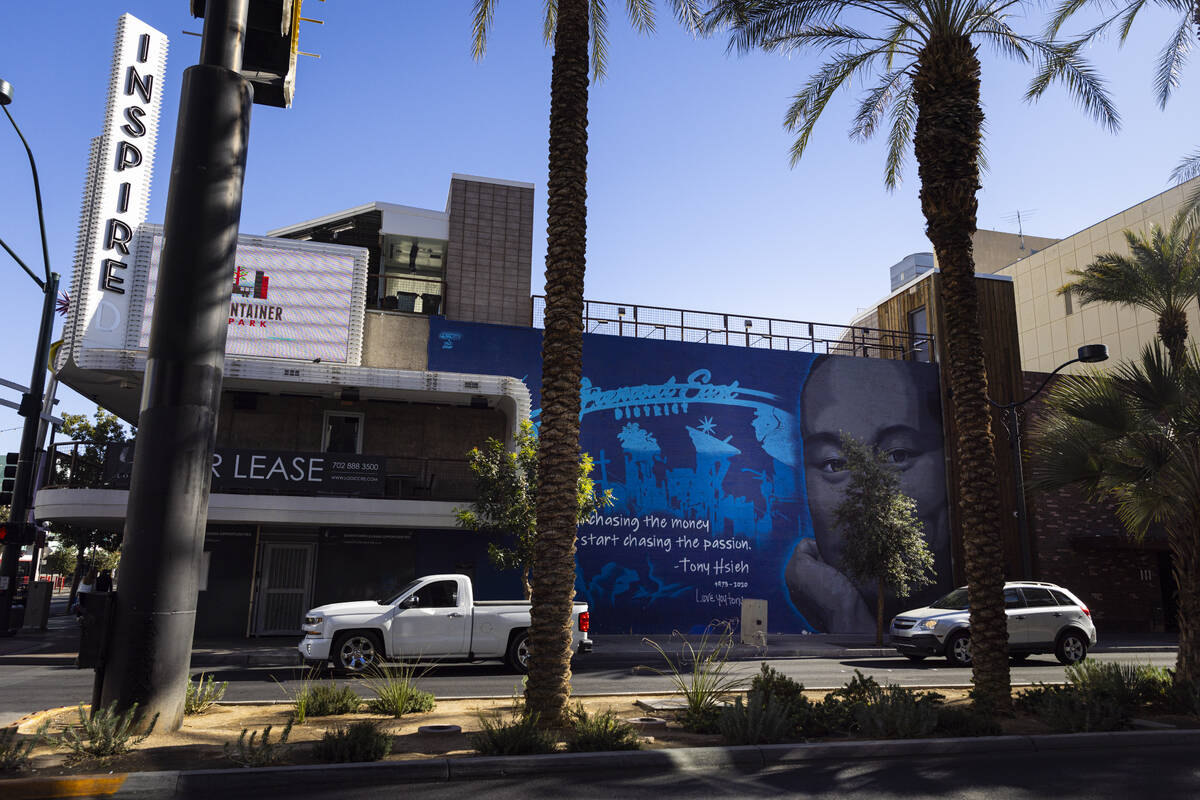 A commercial building with a mural of ex-Zappos CEO Tony Hsieh is seen along Las Vegas Boulevar ...