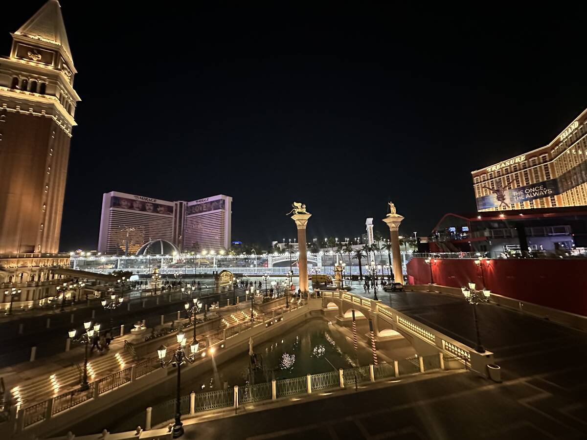 The Venetian, the shuttered Mirage and Treasure Island are shown during practice laps at F1 Las ...