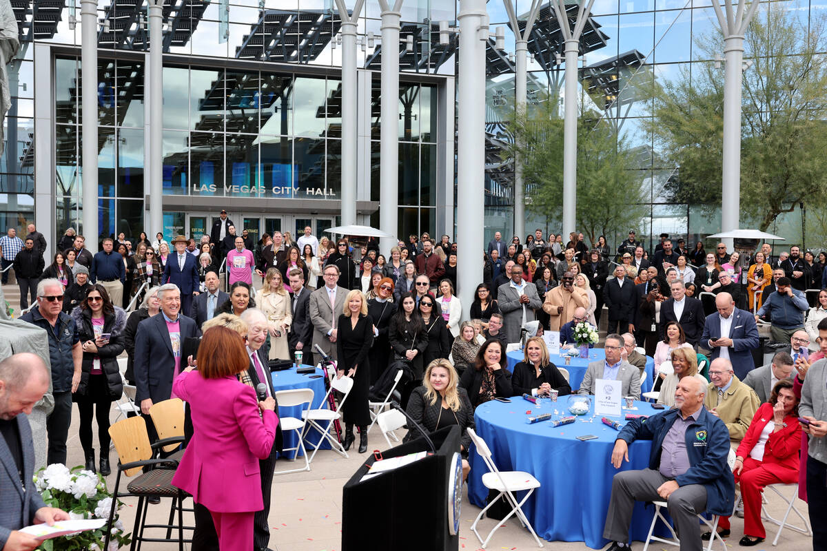 Las Vegas Mayor Carolyn Goodman former Mayor Oscar Goodman are honored during a ceremony in fro ...