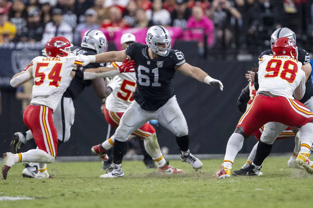 Raiders guard Jordan Meredith (61) shifts from blocking Kansas City Chiefs linebacker Leo Chena ...