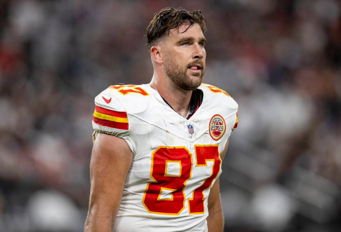 Kansas City Chiefs tight end Travis Kelce (87) walks back to the sideline during the second hal ...