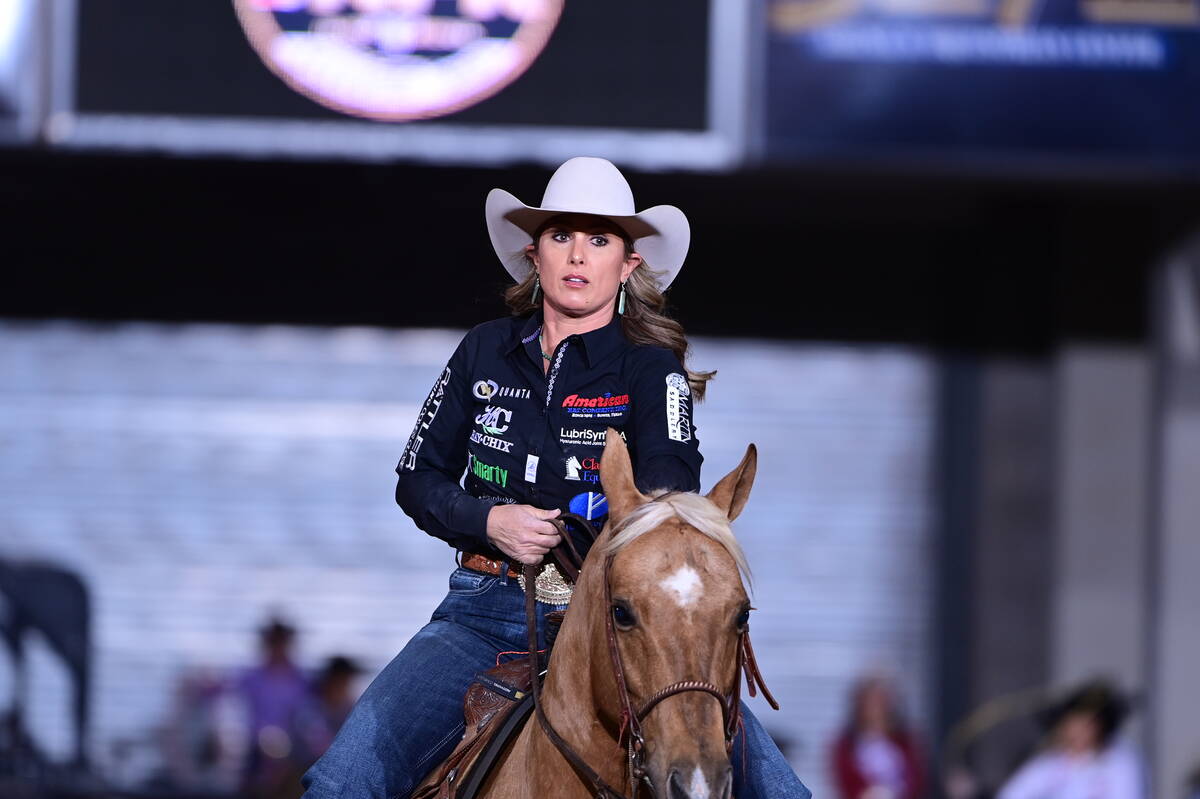 Jackie Crawford competes during the 2023 NFBR at the South Point. (WPRA photo by Rodeobum.com)