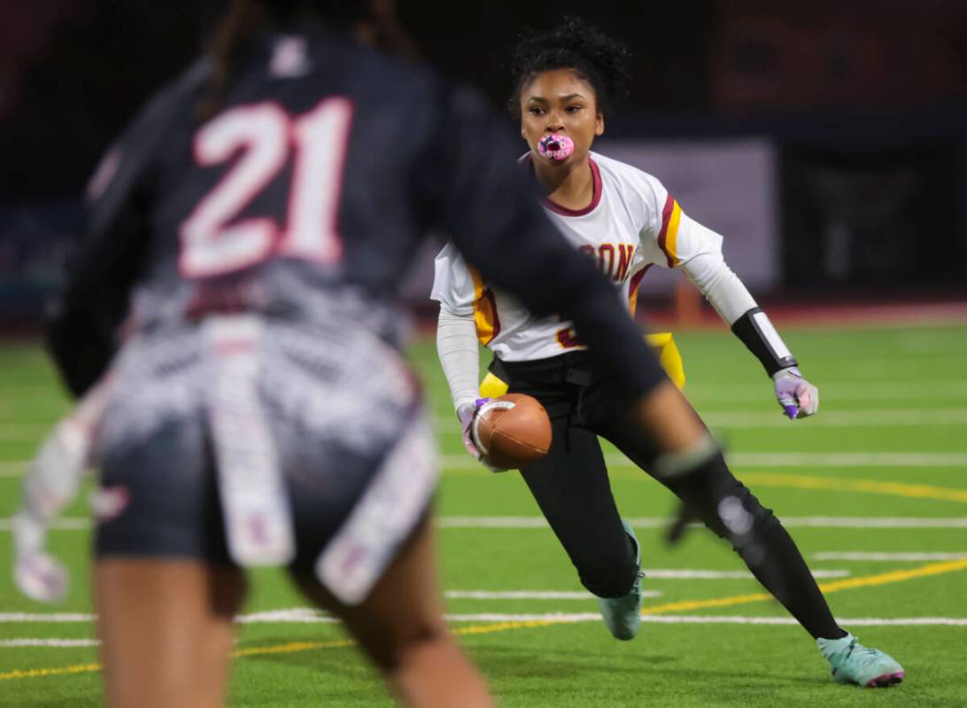 Del Sol’s Joselynn Carrington runs the ball during a flag football game at Liberty High ...