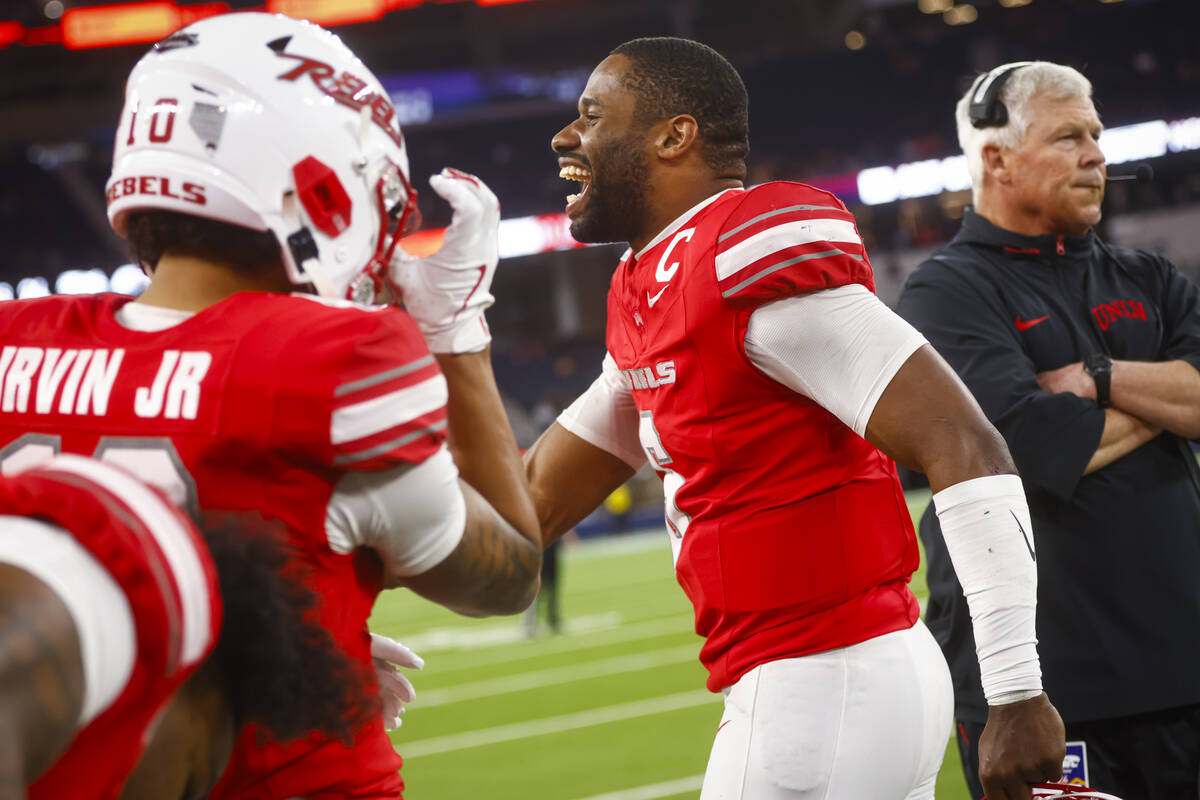 UNLV quarterback Hajj-Malik Williams (6) celebrates in the final minute of the team’s wi ...