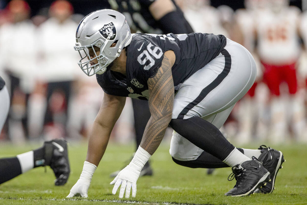 Raiders defensive tackle Jonah Laulu (96) lines up against the against the Kansas City Chiefs d ...